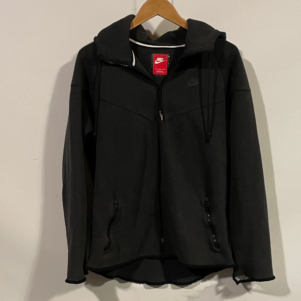 Nike Black Full-Zip Tech Hoodie Men’s L